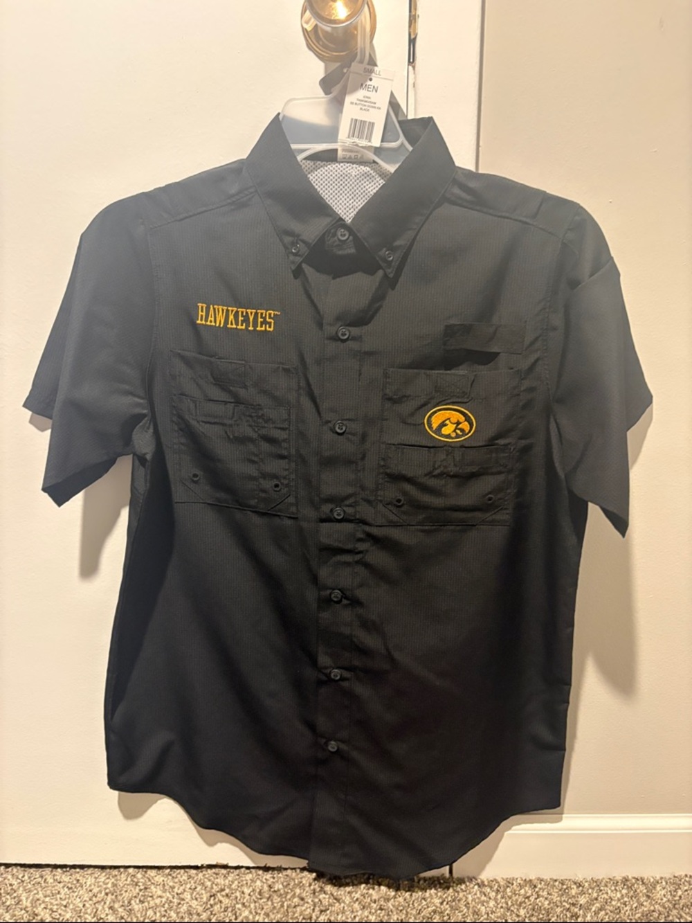 Black Hawkeyes Short-Sleeve Button-Up Shirt
